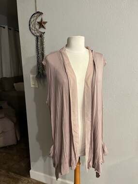 LOGO by Lori Goldstein Plus 3X Taupe Asymmetrical Open Front Vest with Pockets